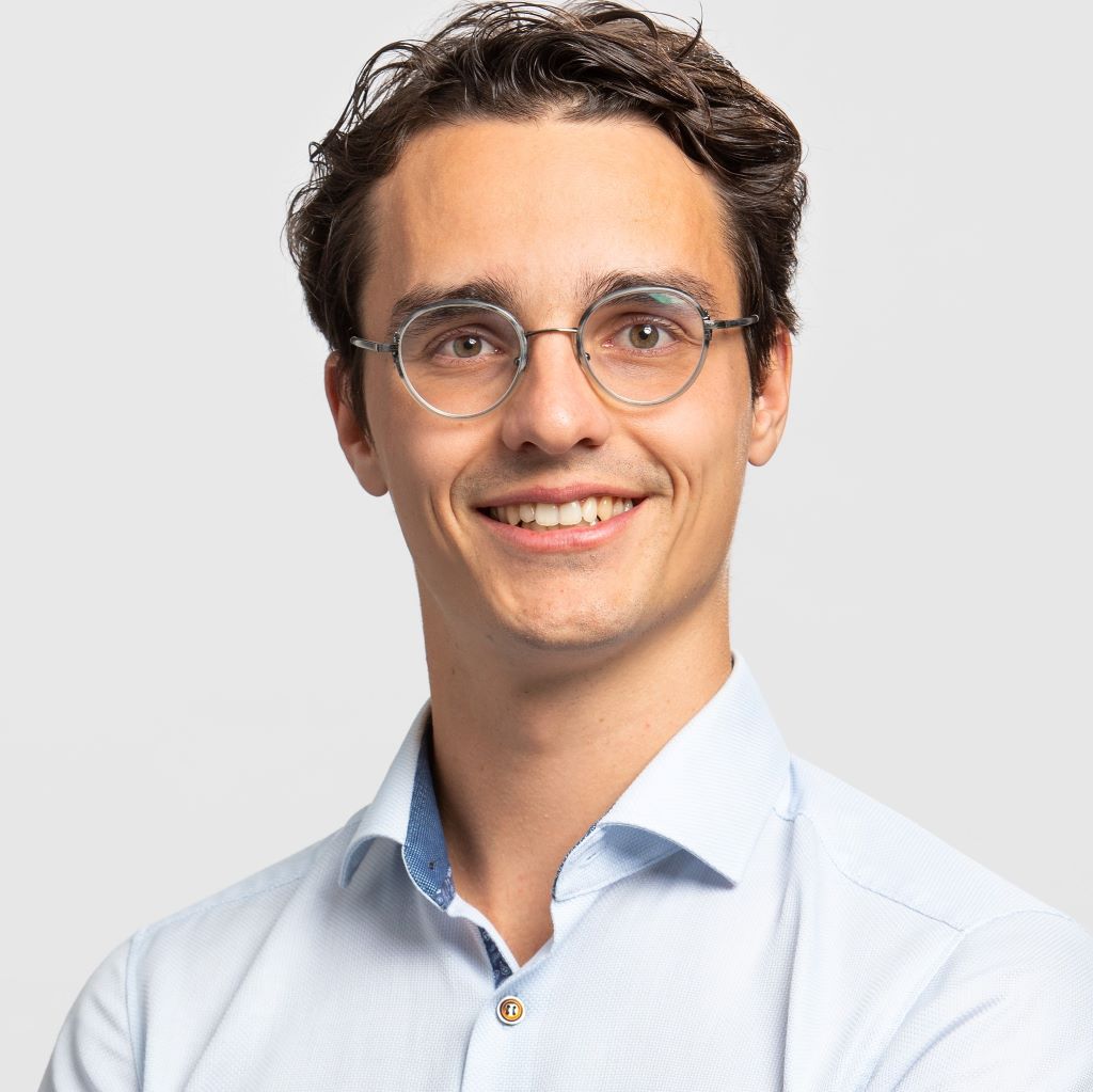 Vincent Goris is een Young Professional met passie voor Data & AI en heeft voornamelijk ervaring met data-uitwisseling in het zorgdomein.