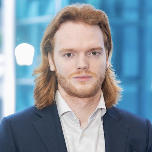 Thomas Gijsels is Chief Operating Officer (COO) at Evident Capital, where he leads the strategic integration of AI technologies across all the organization's operational processes. His work involves optimizing processes and systems through AI-driven automation, agents, and models, leading to greater efficiency, advanced data-driven decision-making, and optimized resource allocation across all business domains.